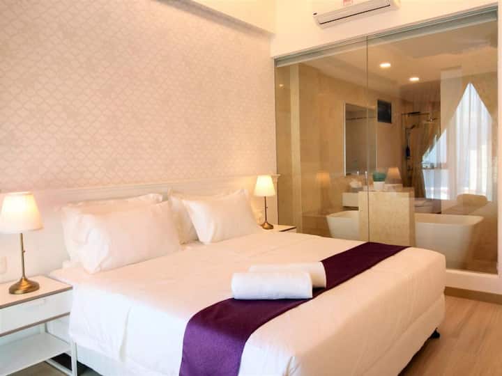 Chambre principale avec lit King Size