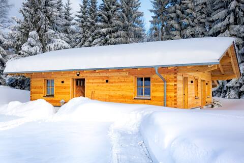 New 5-star feel-good chalet in the Bavarian Forest