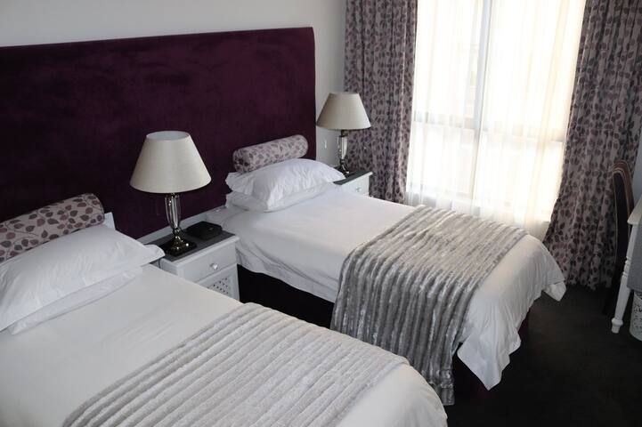 Century City, Island Club, Palma gallery image 5