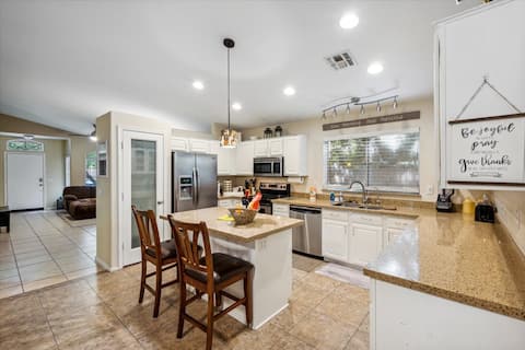 Updated Luxury Family Safe Home with Gated Pool!