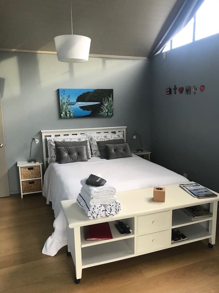 Guest Suite Incl Breakfast 50m To Beach - Hahei