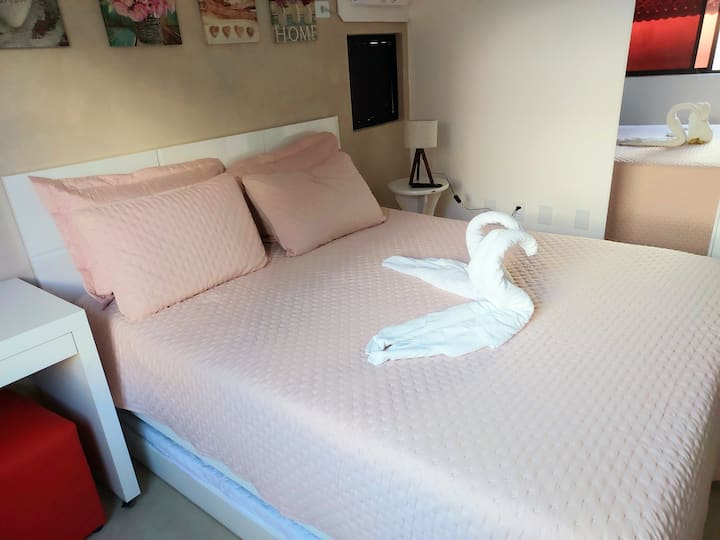 נוף לחדר השינה עם מראה