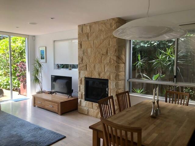 Bronte Beach House gallery image 2