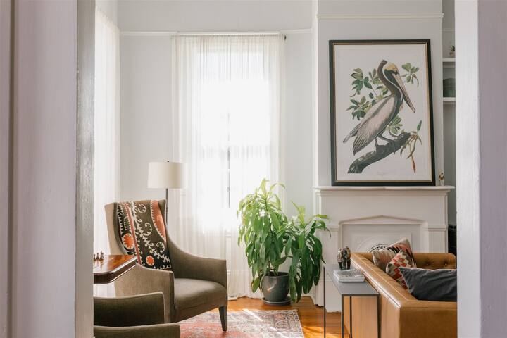 The Mazant: Renovated 1880s Bywater Mansion w/Pool gallery image 3