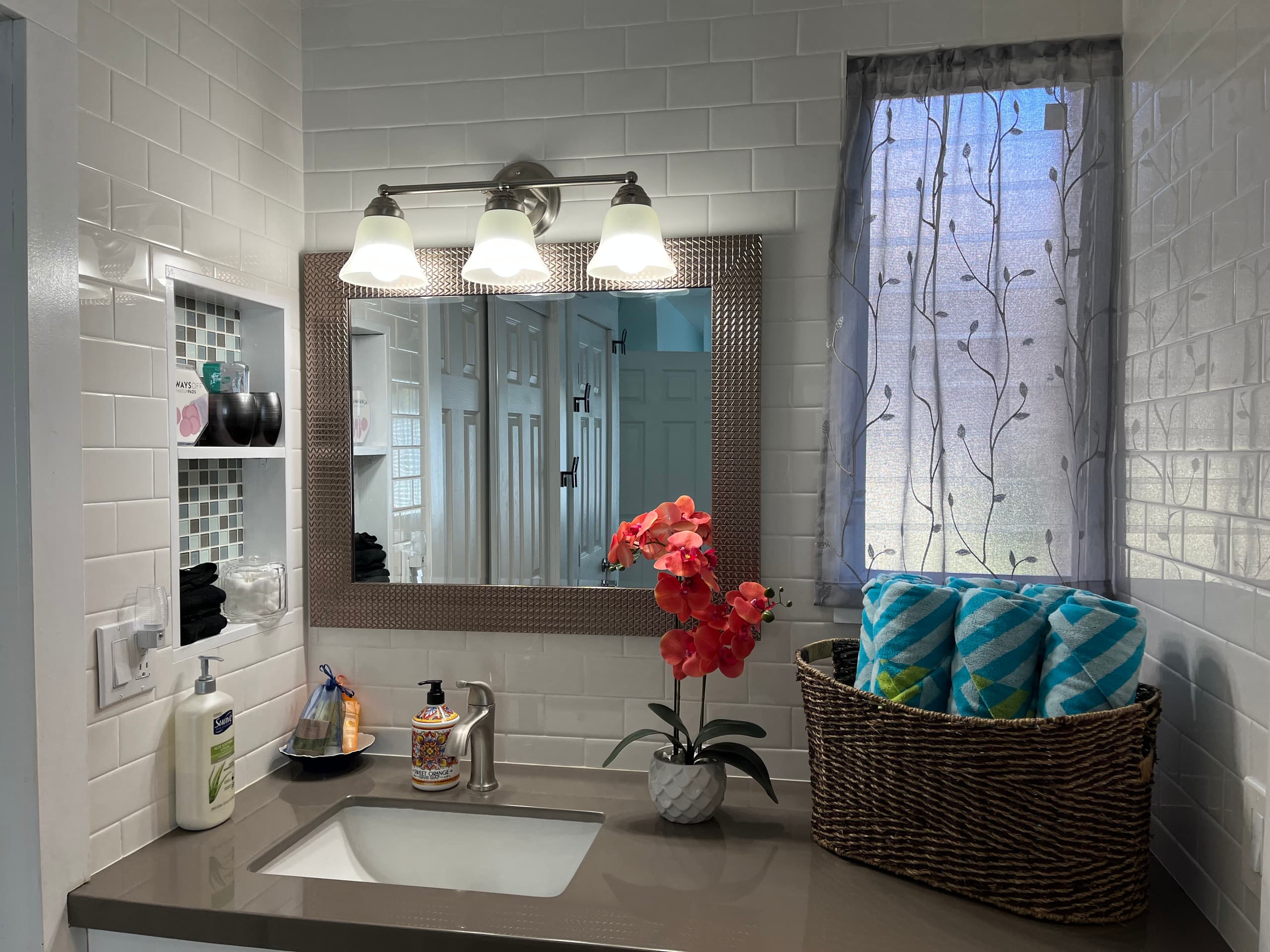 Condo in Princeville · ★4.81 · 1 bedroom · 4 beds · 1 private bath - Image 14