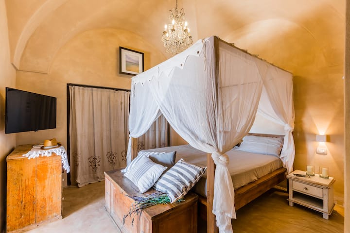 Спална соба 6