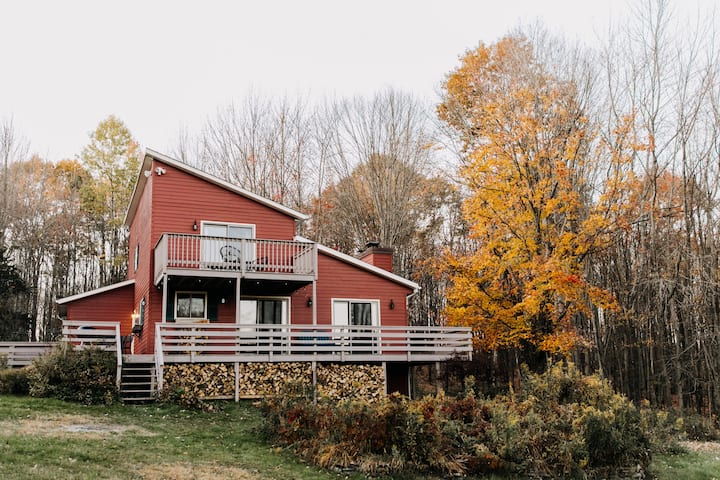 Black Bear Ridge - Cabins for Rent in Fleischmanns, New York, United