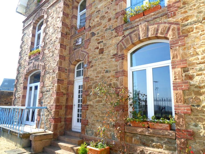 Perros Guirec Appart 70m2, 2 Chambres Tout Confort - Perros-Guirec