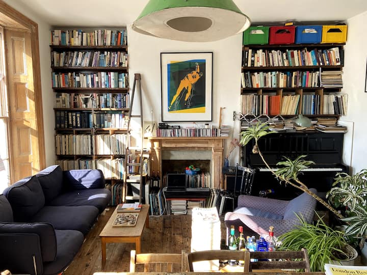 Beautiful, Sunny 1-bed Georgian Flat - Londres