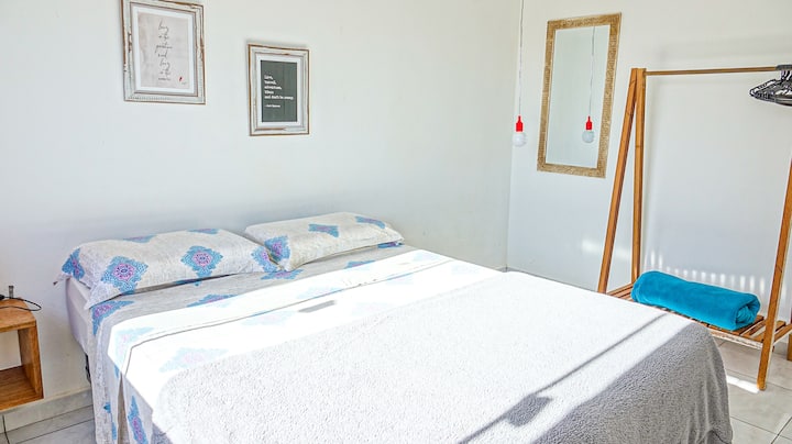 Air-conditioned en-suite at Casinha Azul