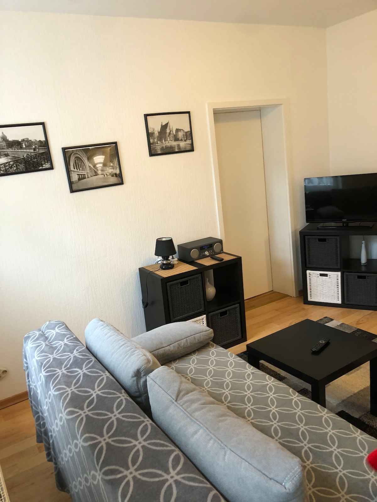 Popular Airbnb listing: 2-room apartment in Leipzig Connewitz in Connewitz