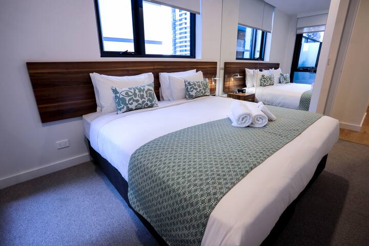 Three-Bedroom Two-Bathroom Superior Apartment