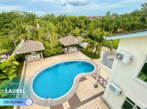 Bungalow Private Pool Near Aeon Manjung 5BR