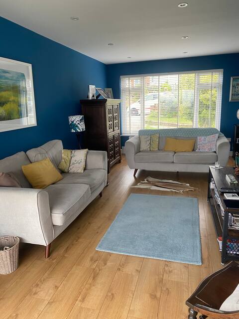 Portishead Contemporary quiet house with views.
