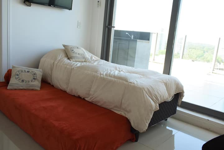 Cama marinera que queda a las misma altura si lo desean.