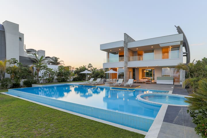 SkyPrime Rentals managed Airbnb listing 1