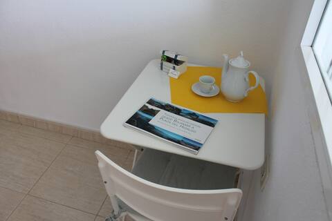Top performing Airbnb: Beachfront apartment. in San Cristóbal De La Laguna