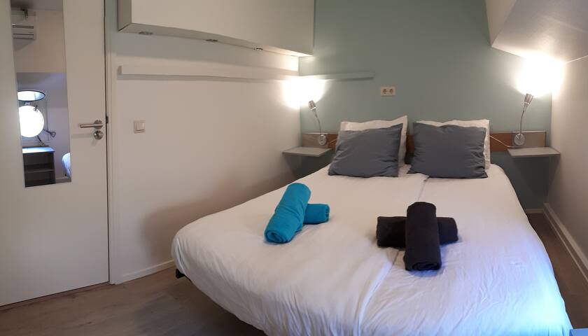 Group accommodation Rooms on Water gallery image 4