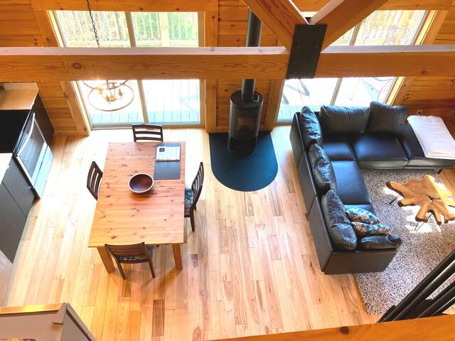 The Cottage at Winghaven—A Stunning Woodland Paradise