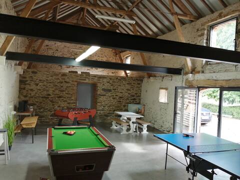 Countryside cottage 14P+ games room