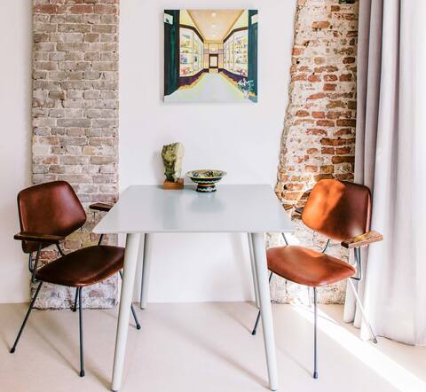 B&B in the city center with delicious breakfast & good bed