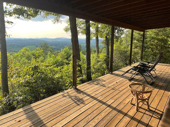 Lotus View Retreat in Yogaville / Cabin Cabins for Rent in Buckingham