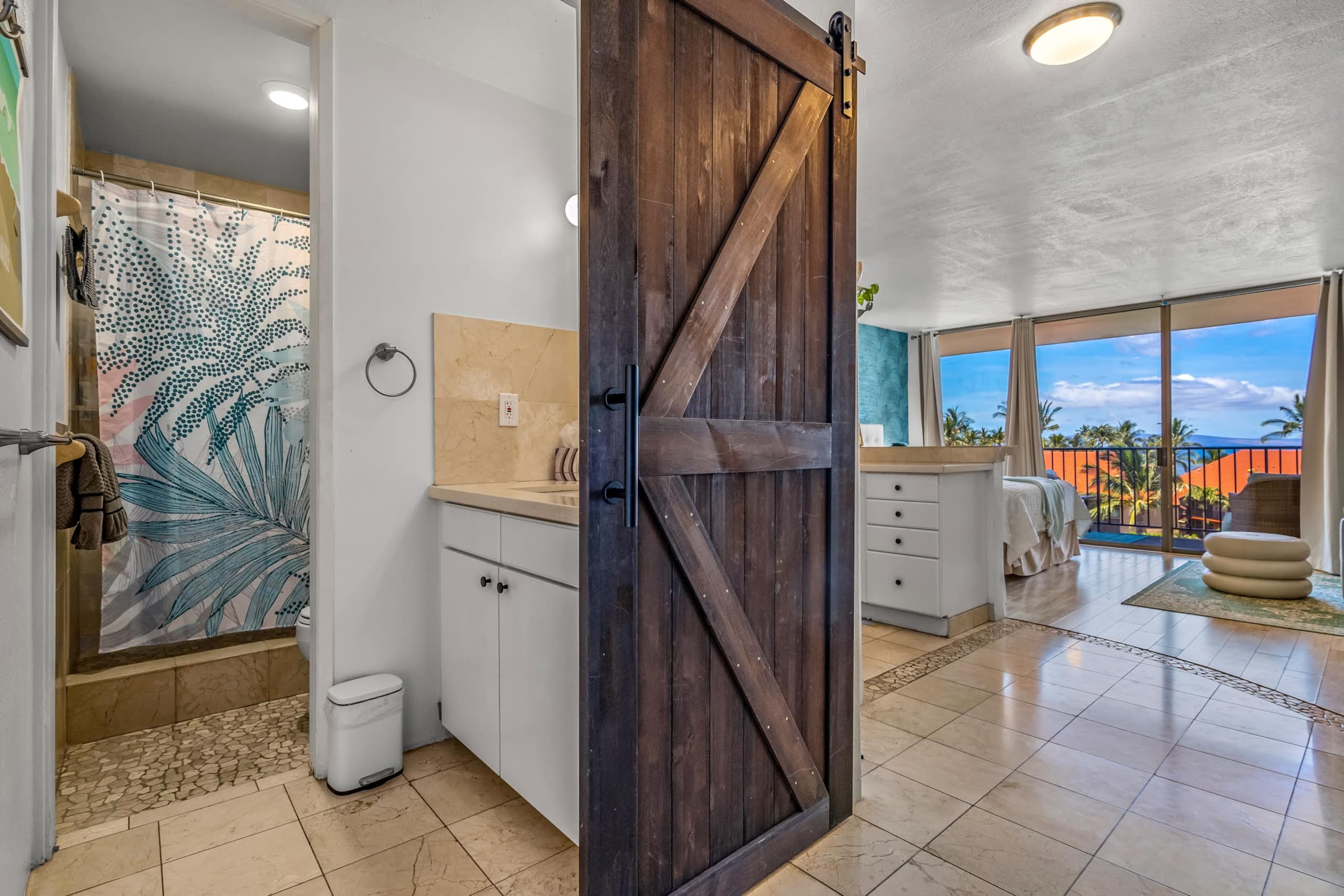 Condo in Kihei · ★4.85 · Studio · 1 bed · 1 bath - Image 9