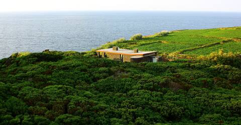 Nature Reserve With Stunning Ocean Views RRAL1117