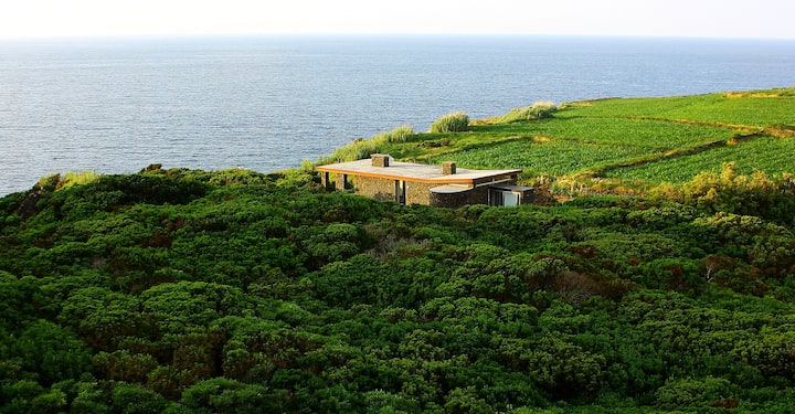 Nature Reserve With Stunning Ocean Views RRAL1117