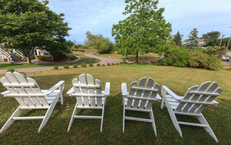 Windrose walk to town & Beach! gallery image 5