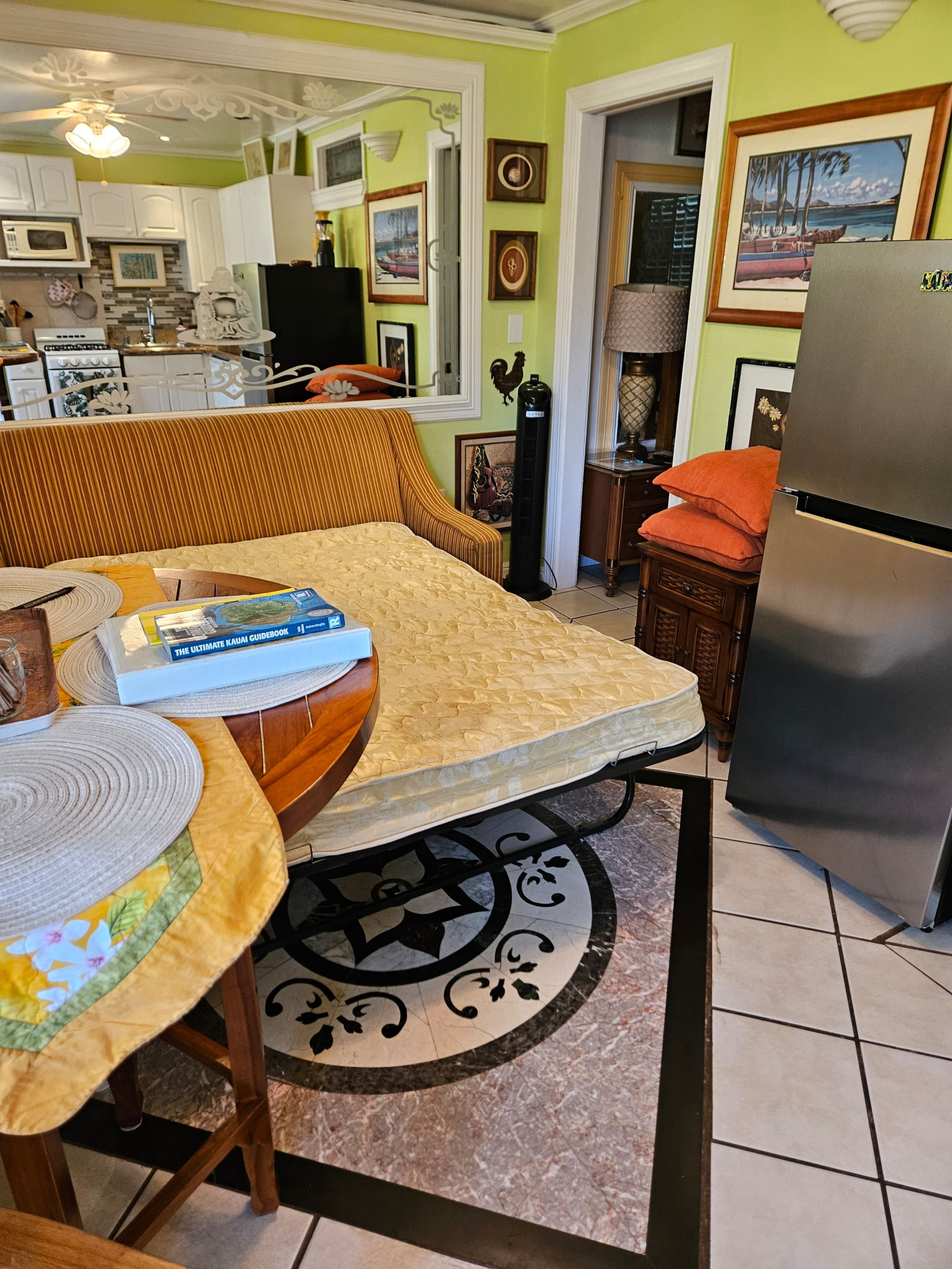 Cozy, charming secluded 1 bedroom close to beach - Photo 6