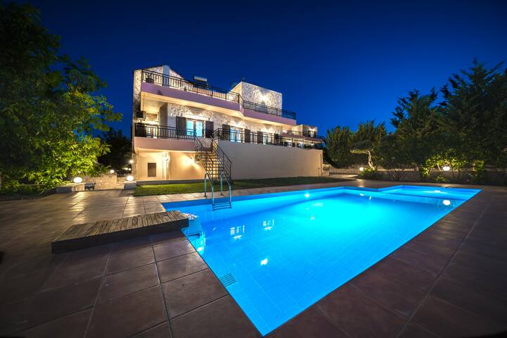 Louloudaki Villas gallery image 3