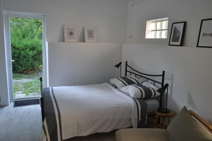 Habitación 4 con cama de 140 x 190
(Posibilidad de añadir una cama de 90 x 190)