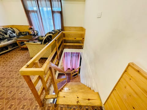 Splendid  Duplex Suite with spacious sitting area