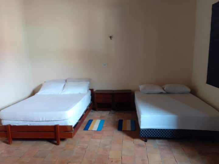 საძინებელი 1