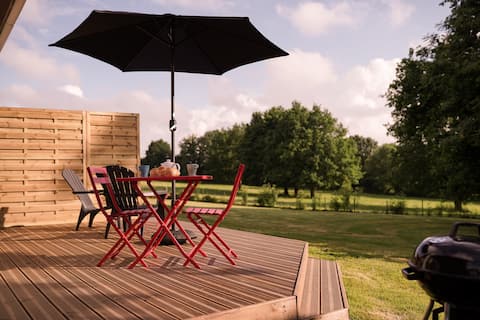 3* gîte, near Puy du Fou, private water