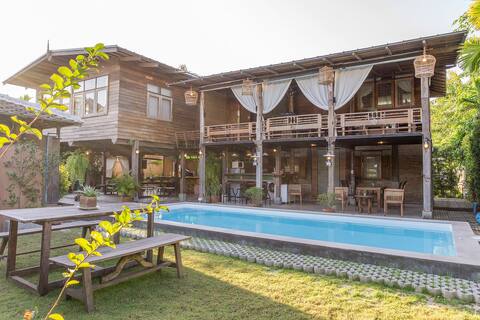 Chiang Mai Homestay & Private Pool (3br + 3 baths)