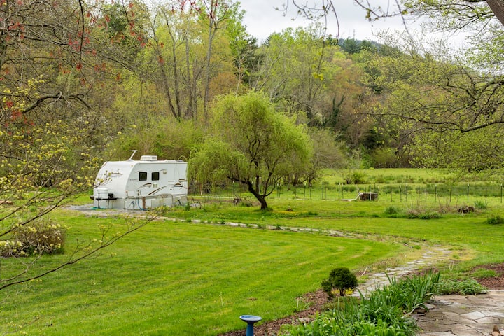 travel trailer rental asheville nc