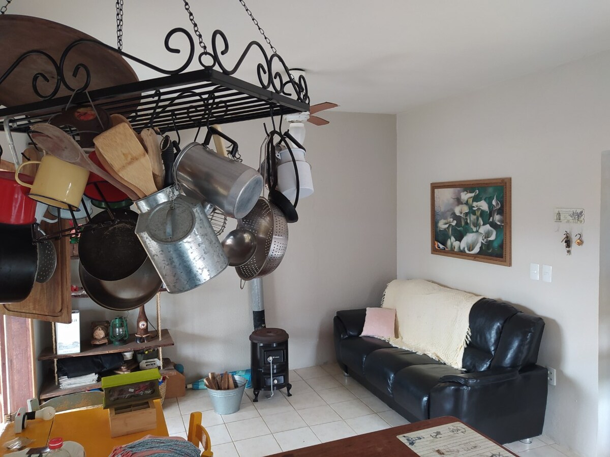 כיריים בתקרה על השיש