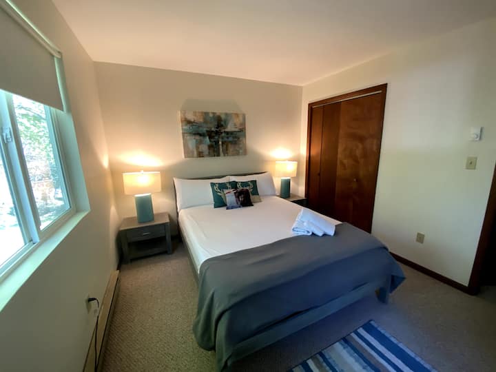 Chumba cha Ghorofani II