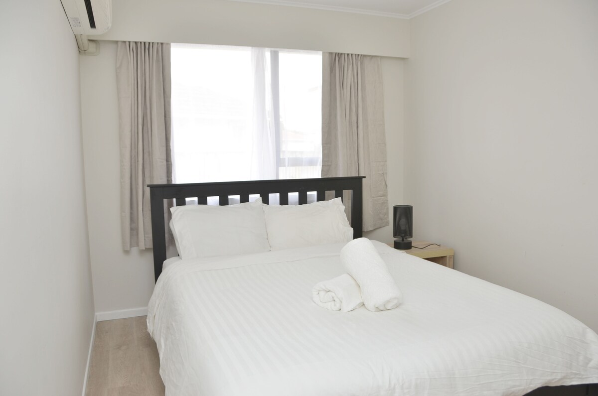 Спалня две - двойно легло 