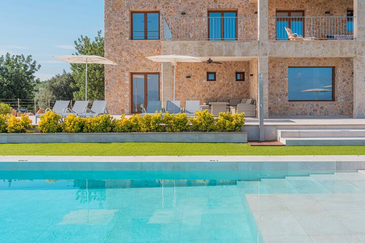 Villa Ca’n Gatulux with private pool for 14 people gallery image 3