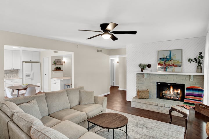 Enchanted On Santa Fe - Plano