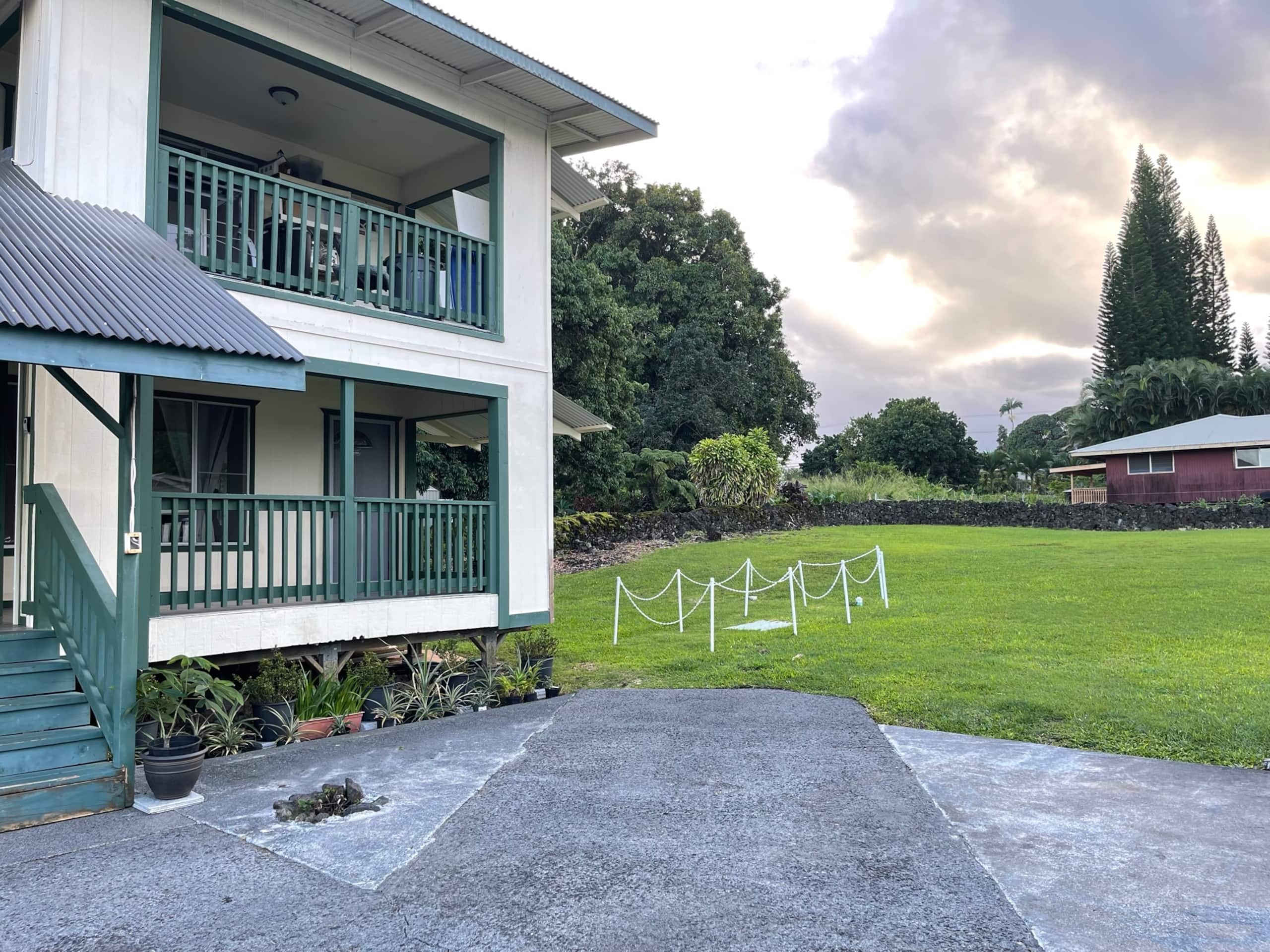 Home in Hilo · ★4.75 · 2 bedrooms · 2 beds · 1 private bath - Image 8