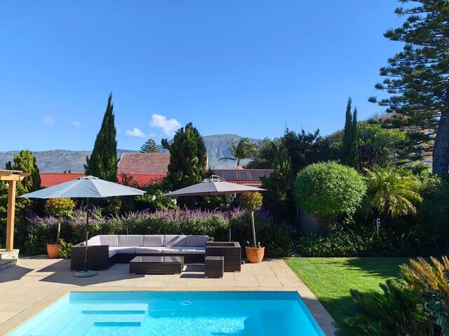 Cape Town Kreupelbosch Mountain View gallery image 3