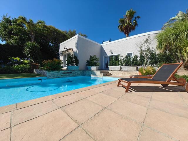 Cape Town Kreupelbosch Mountain View gallery image 2