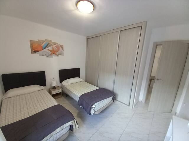 Rosesapparts Mairó. 150m beach. WiFi. 4 Bedrooms! gallery image 5