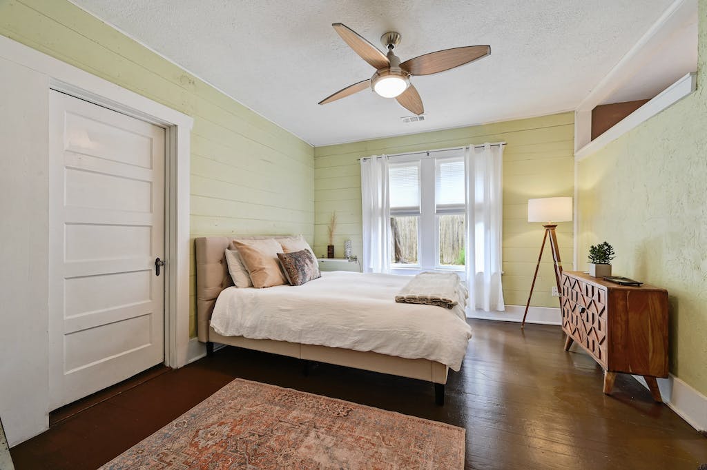 Walking Location! Comfy Bungalow with Fenced Yard