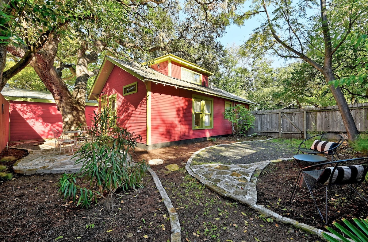 Walking Location! Comfy Bungalow with Fenced Yard