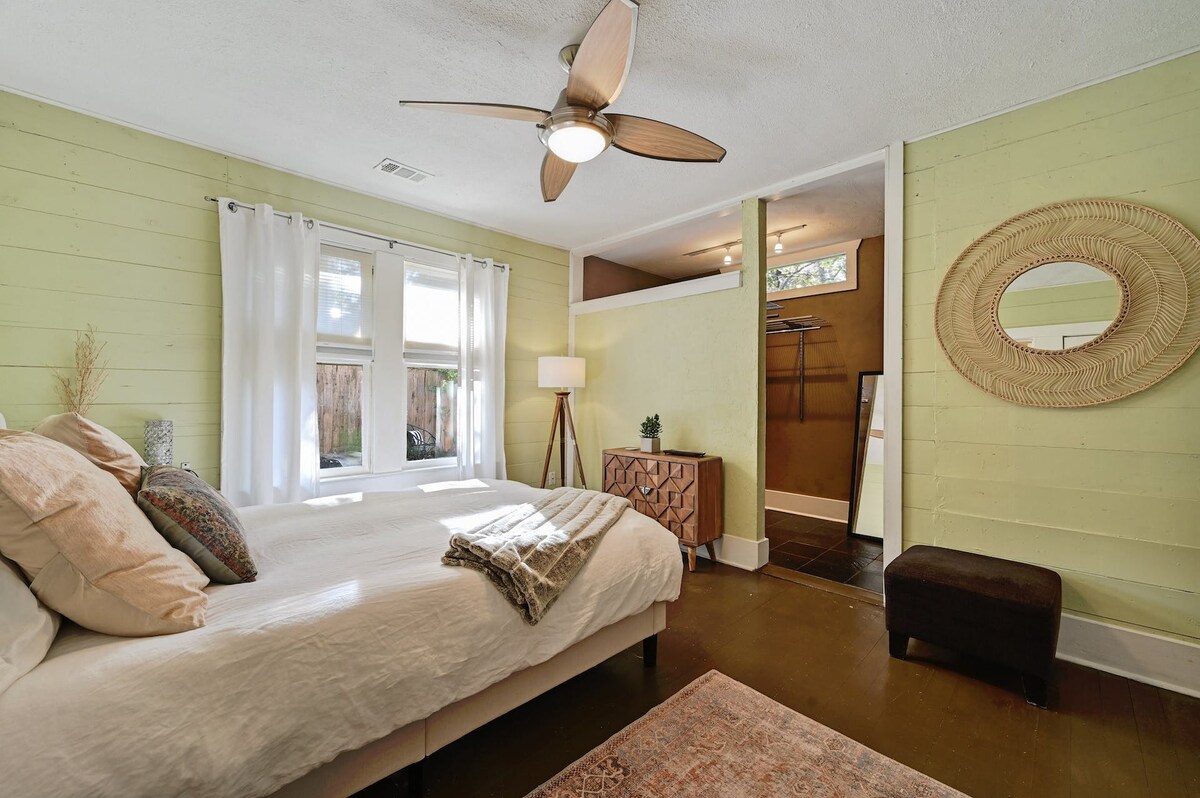 Walking Location! Comfy Bungalow with Fenced Yard